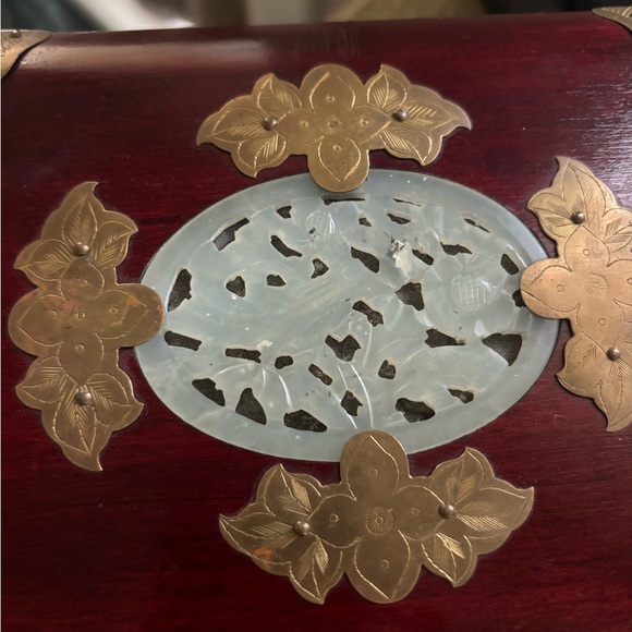 Asian Jewelry Box - Picture 10 of 11